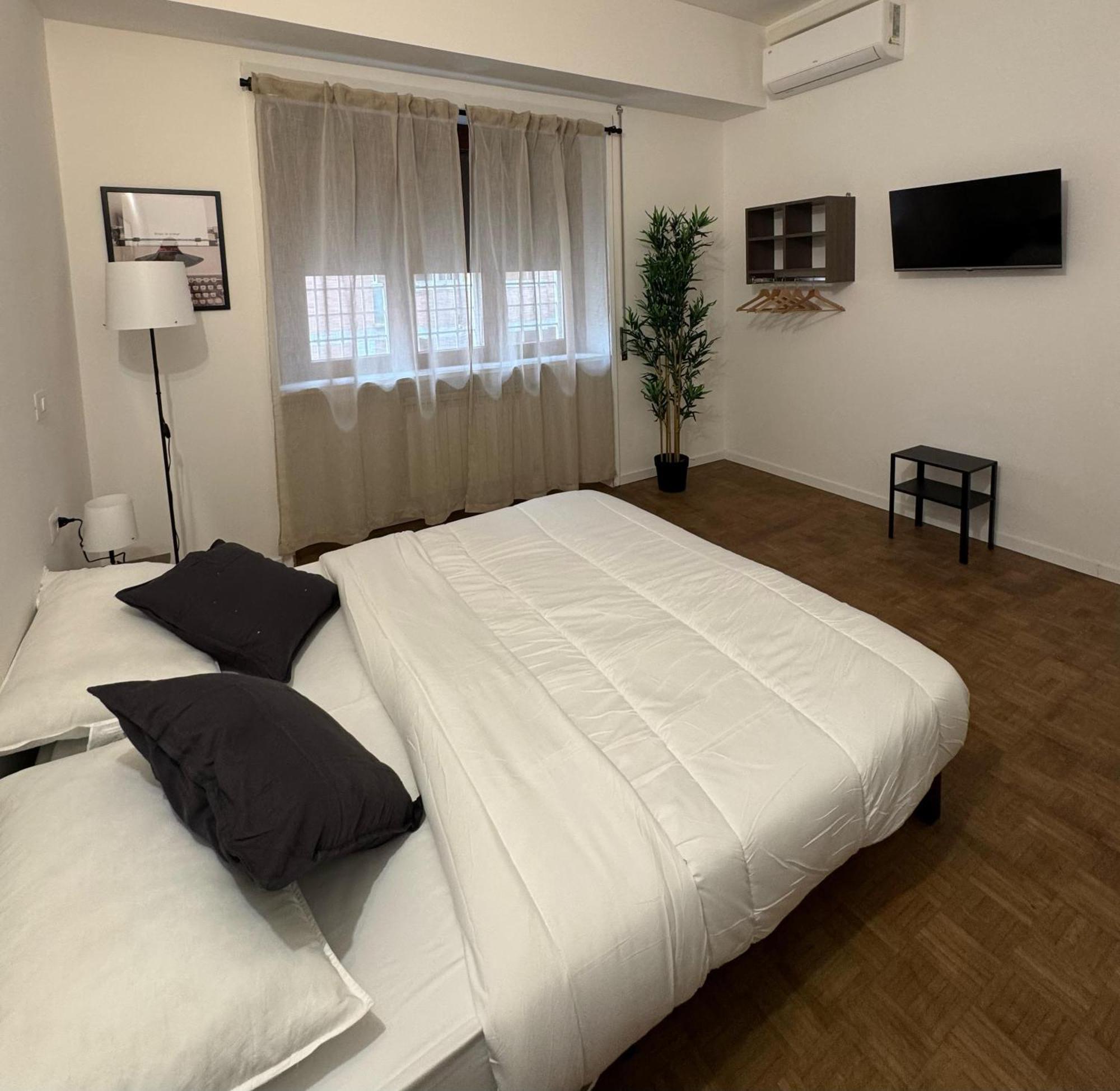Residenza Piramide * Rom